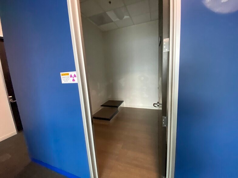 More Photos Of 1000 S Hope St, Los Angeles Apartments For Lease