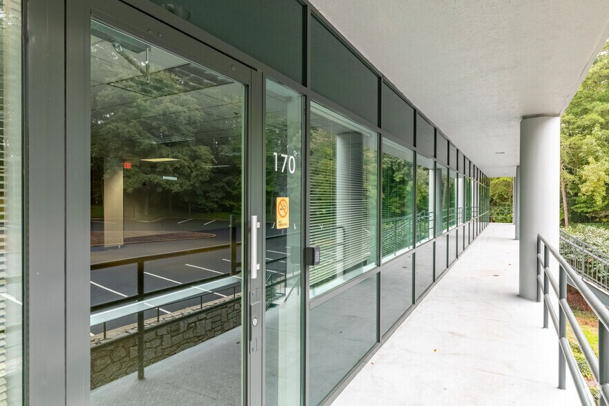 More Photos Of 680 Engineering Dr, Peachtree Corners Research And Development For Lease