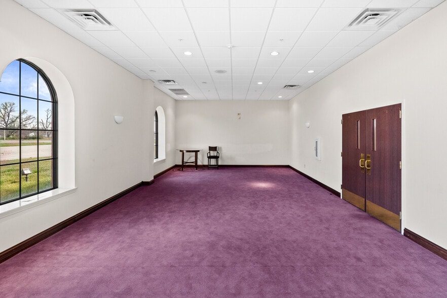 More Photos Of 535 State Route 3, Cahokia Religious Facility For Sale