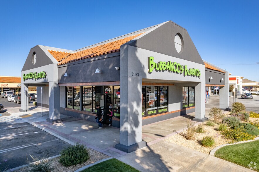 More Photos Of 2053 W Avenue J, Lancaster Restaurant For Lease