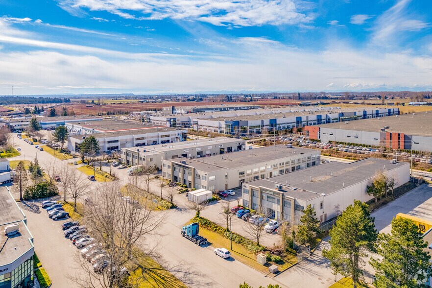 More Photos Of 7073 Venture St, Delta Warehouse For Lease