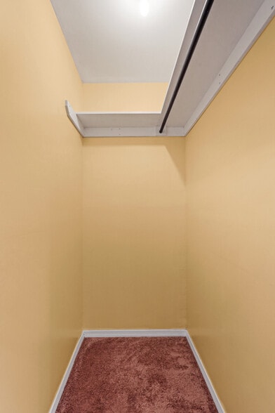 More Photos Of 5200 Doniphan Dr, El Paso Bar For Sale