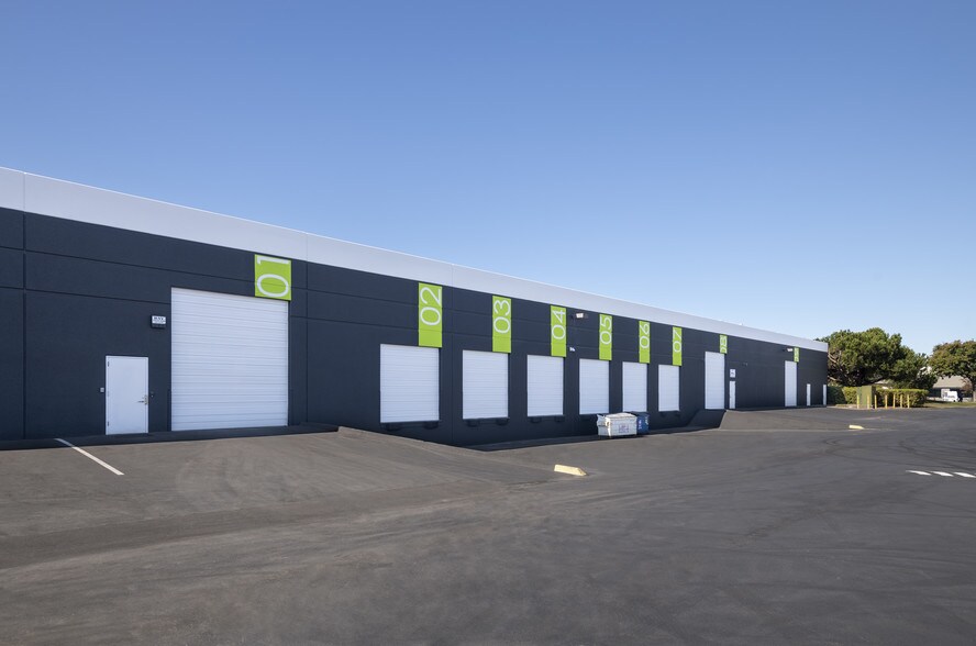 More Photos Of 48550 Fremont Blvd, Fremont Research And Development For Lease