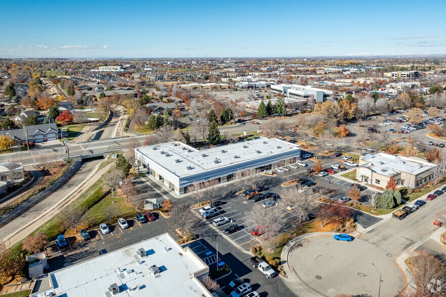 More Photos Of 2300-2398 S Eagle Rd, Meridian Office For Lease