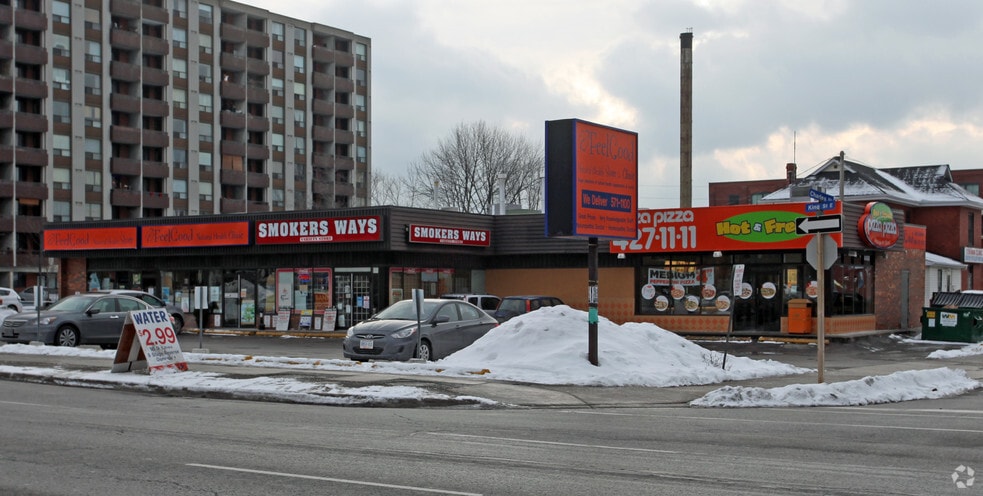 More Photos Of 129 King St E, Oshawa General Retail For Lease