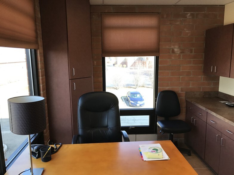 More Photos Of 13550 S Route 30, Plainfield Coworking Space