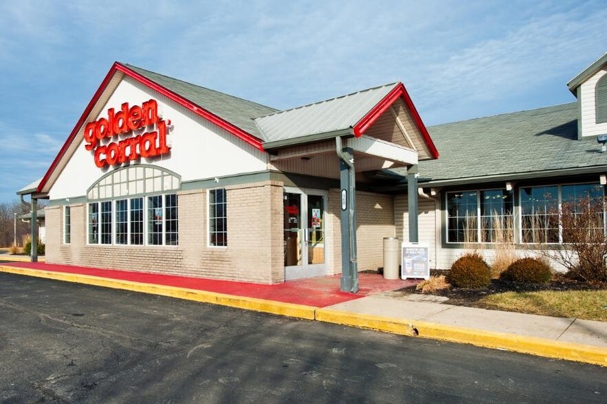 More Photos Of 160 S Marlin Dr, Greenwood Restaurant For Sale