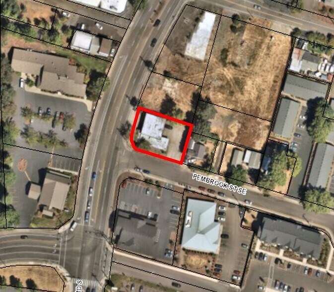 More Photos Of 4730 Liberty Rd S, Salem Showroom For Sale