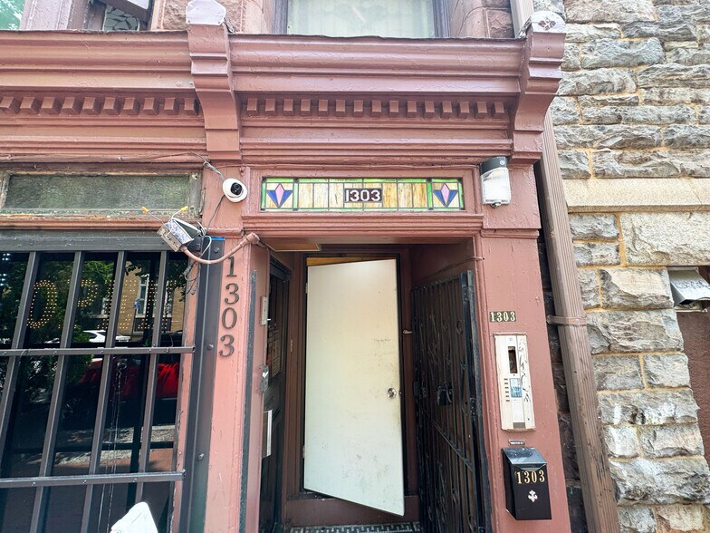 More Photos Of 1303 N Charles St, Baltimore Apartments For Sale