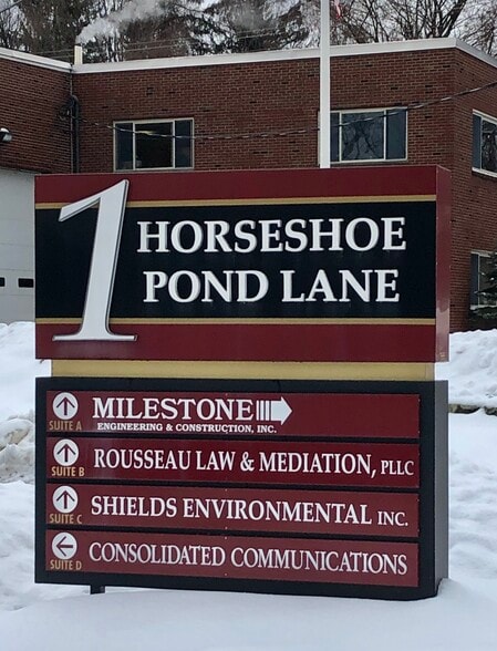 More Photos Of 1 Horseshoe Pond Ln, Concord Light Distribution For Sale