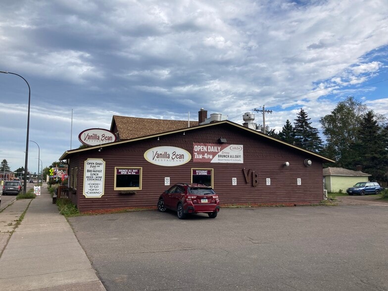 More Photos Of 812 7th Ave, Two Harbors Restaurant For Lease