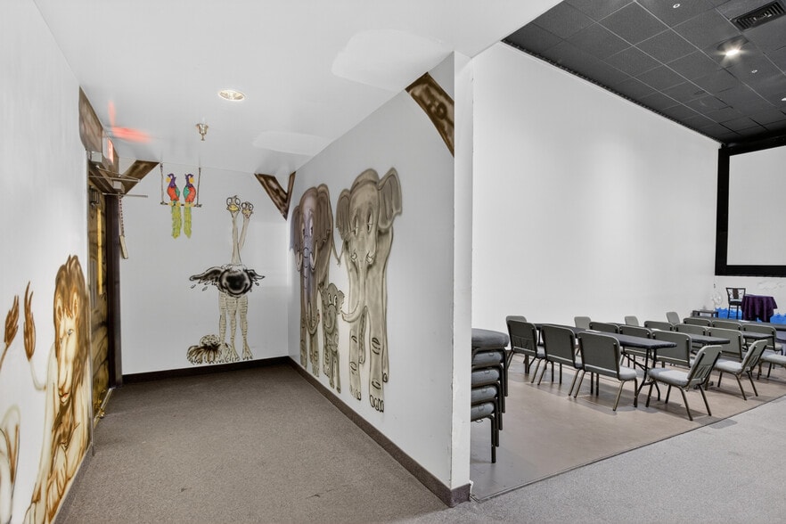 More Photos Of 1425 N Central Ave, Avondale Religious Facility For Sale