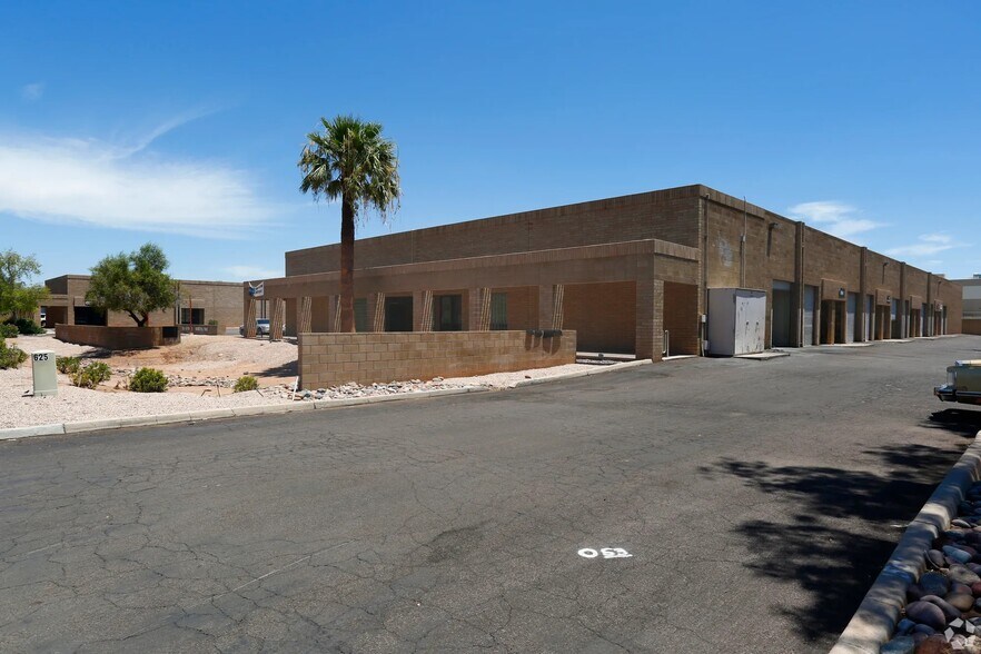 Primary Photo Of 2009 E 5th St, Tempe Unknown For Lease