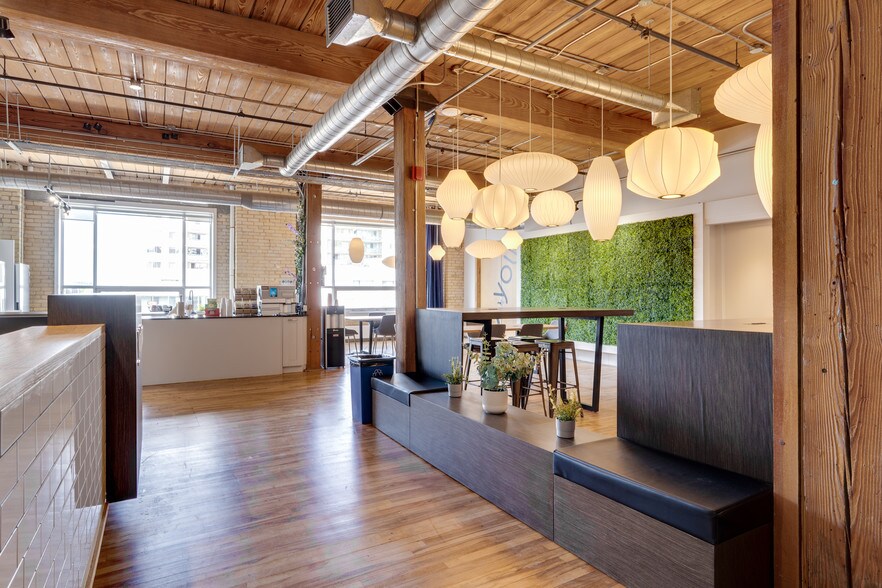 More Photos Of 215 Spadina Ave, Toronto Office For Lease