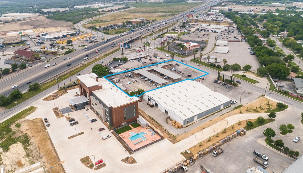 More Photos Of 419 N Weidner Rd, San Antonio Industrial For Sale