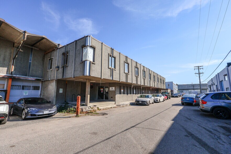 More Photos Of 125 W 71st Ave, Vancouver Warehouse For Sale