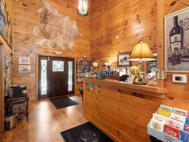 More Photos Of 366 Paradise Rd, Blairsville Winery Vineyard For Sale