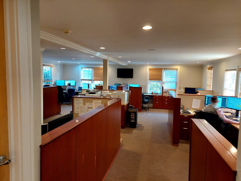 More Photos Of 18 Kings Hwy N, Westport Office For Sale