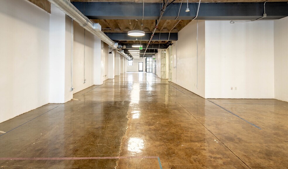 More Photos Of 731 S Broadway, Los Angeles Loft Creative Space For Lease