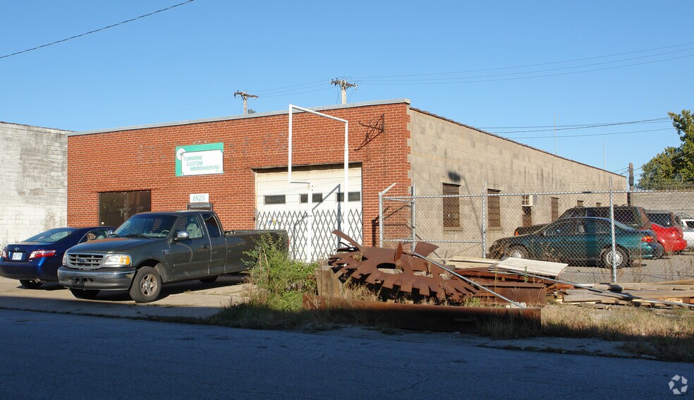 More Photos Of 1825 Locust St, Kansas City Manufacturing For Sale