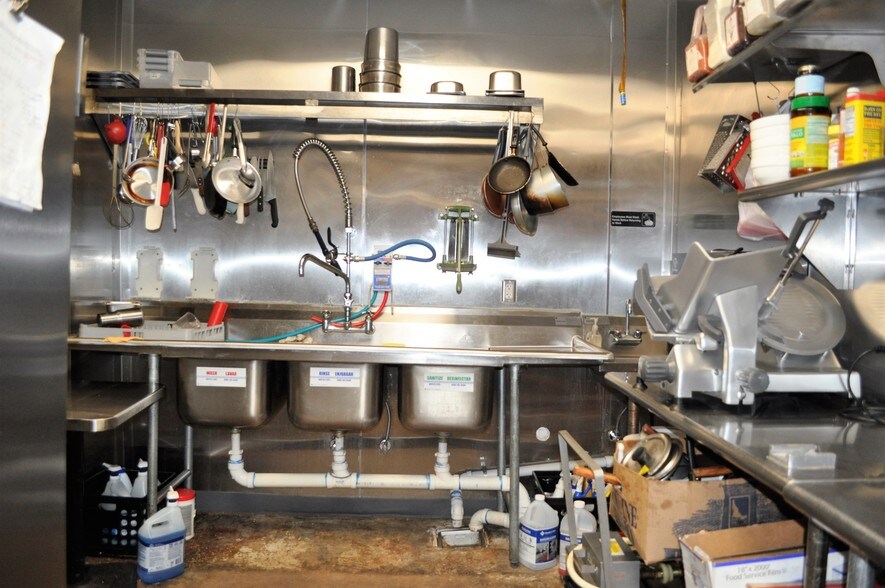 More Photos Of 723 Telephone Rd, Houston Restaurant For Sale