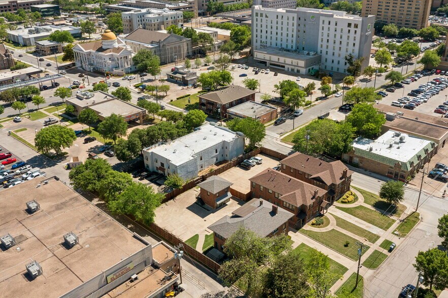 More Photos Of 4112 Swiss Ave, Dallas Office For Sale