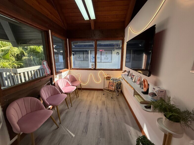 More Photos Of 8200 W Sunrise Blvd, Plantation Office For Sale