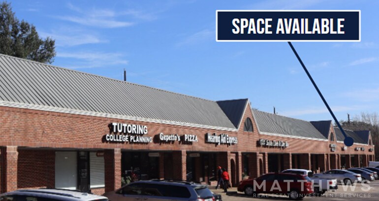 More Photos Of 15510 Lexington Blvd, Sugar Land Storefront Retail Office For Lease