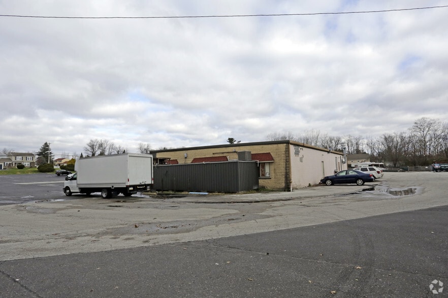 More Photos Of 2014-2026 Old Arch Rd, Norristown Storefront For Sale