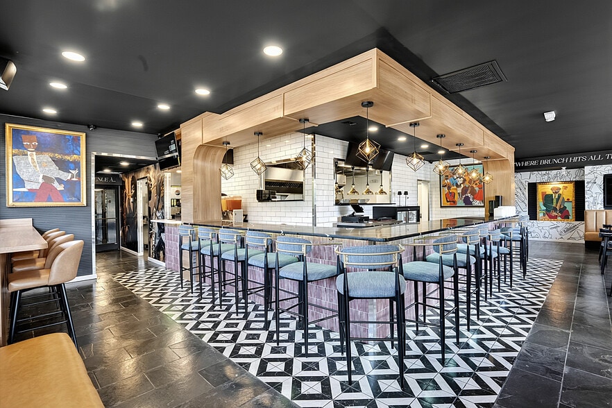 More Photos Of 24737 W 8 Mile Rd, Detroit Restaurant For Sale