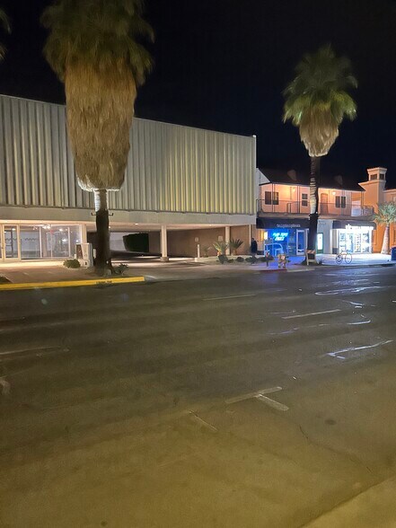 More Photos Of 383 S Palm Canyon Dr, Palm Springs Storefront Retail Office For Lease