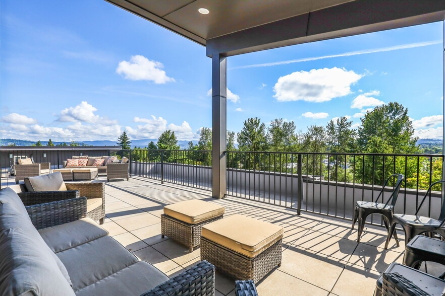 More Photos Of 22025 NE Halsey St, Fairview Apartments For Lease