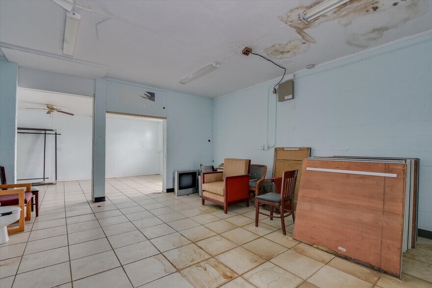 More Photos Of 4638 Jefferson Davis Hwy, North Augusta Hotel For Sale