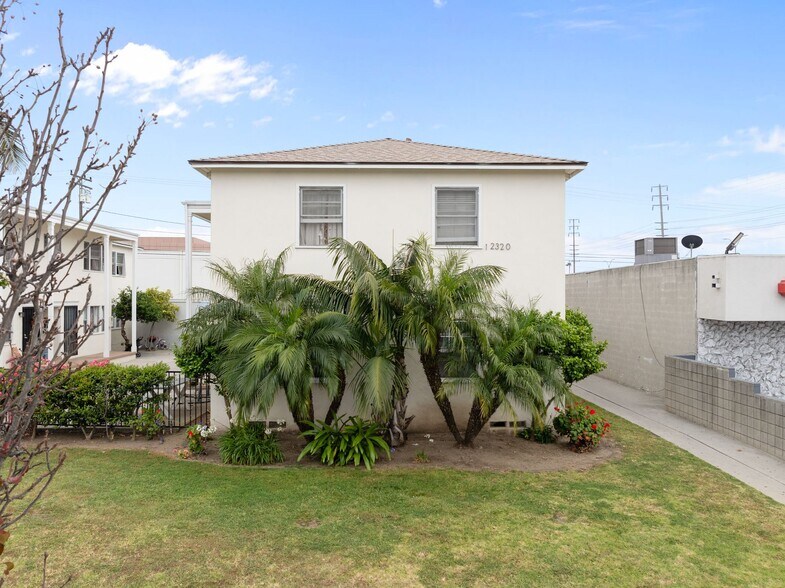 More Photos Of 12320 Washington Pl, Los Angeles Apartments For Sale