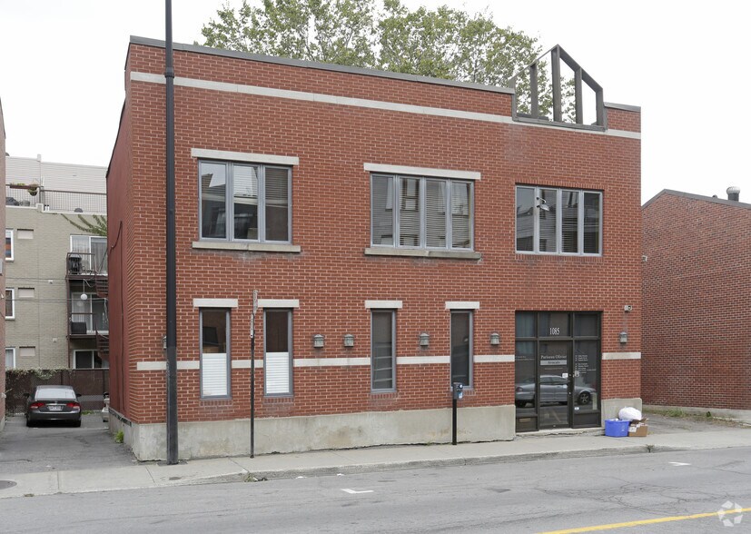 More Photos Of 1085-1087 Rue Atateken, Montréal Office For Sale