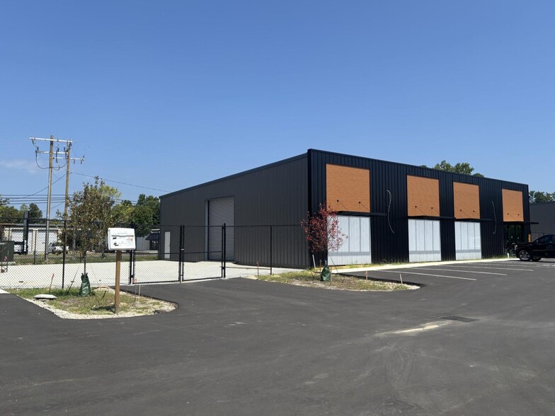 More Photos Of 2724 Castle Hayne Rd, Wilmington Unknown For Lease