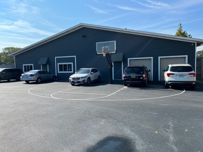 More Photos Of 1632 Virginia Beach Blvd, Virginia Beach Office For Sale