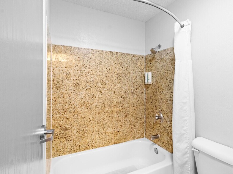 More Photos Of 15150 Brighton Rd, Brighton Hotel For Sale