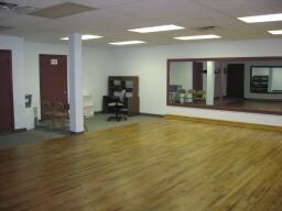 More Photos Of 2 Vernon Xing, Sussex Freestanding For Lease