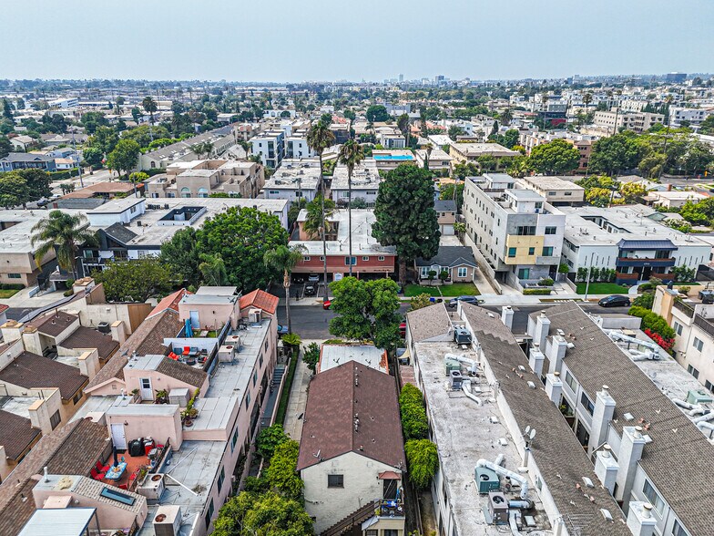 More Photos Of 1728 Granville Ave, Los Angeles Apartments For Sale