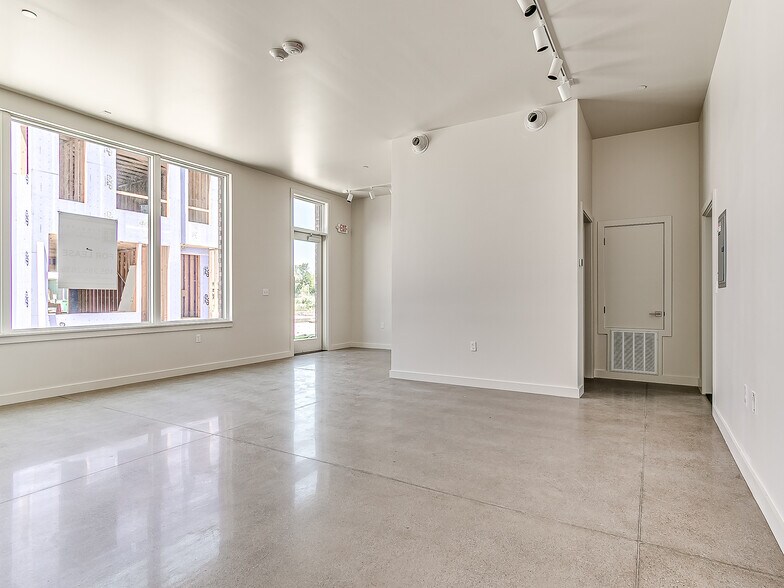 More Photos Of 1632 Spoke st, Oklahoma City General Retail For Lease