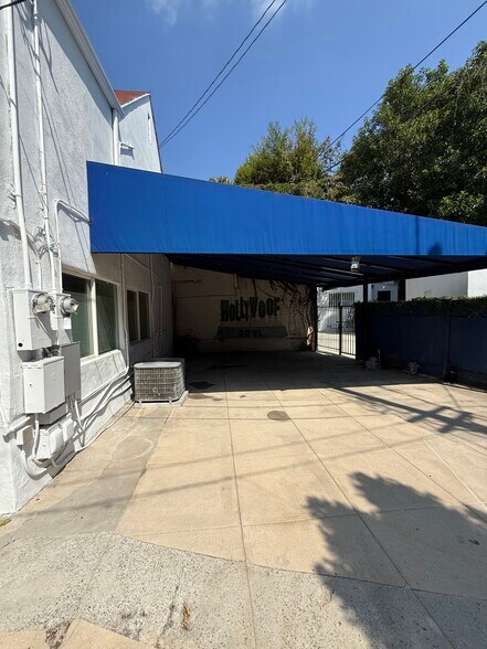 More Photos Of 8218 W Sunset Blvd, West Hollywood Loft Creative Space For Lease