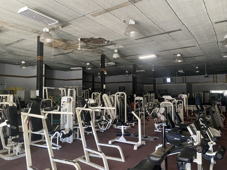 More Photos Of 5432 Crenshaw Blvd, Los Angeles Storefront Retail Office For Lease