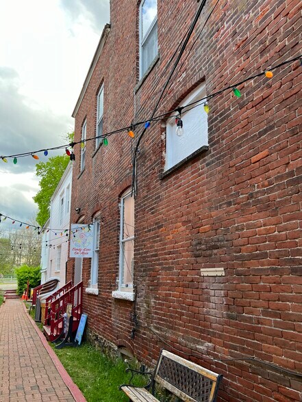 More Photos Of 37 Main St, Clinton Township Storefront Retail Residential For Lease