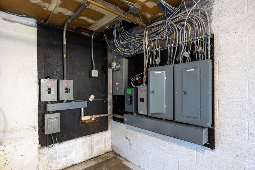 More Photos Of 36 Bergen St, Hackensack Loft Creative Space For Sale