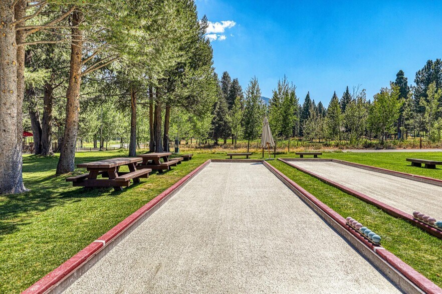 More Photos Of 12337 Garwood Dean, Truckee Land For Sale