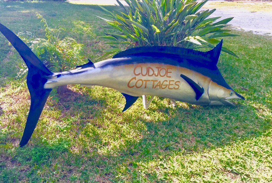 More Photos Of 21544 Overseas Hwy, Cudjoe Key Hotel For Sale