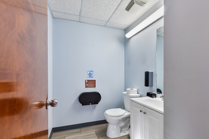 More Photos Of 1227 W Liberty St, Allentown Medical For Sale