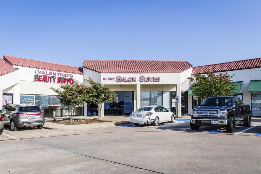 More Photos Of 3439 Altamesa Blvd, Fort Worth Unknown For Lease