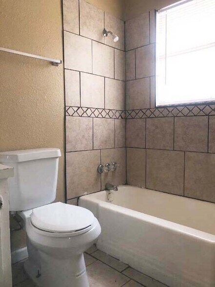 More Photos Of 1807 Mulford Dr, Killeen Apartments For Sale